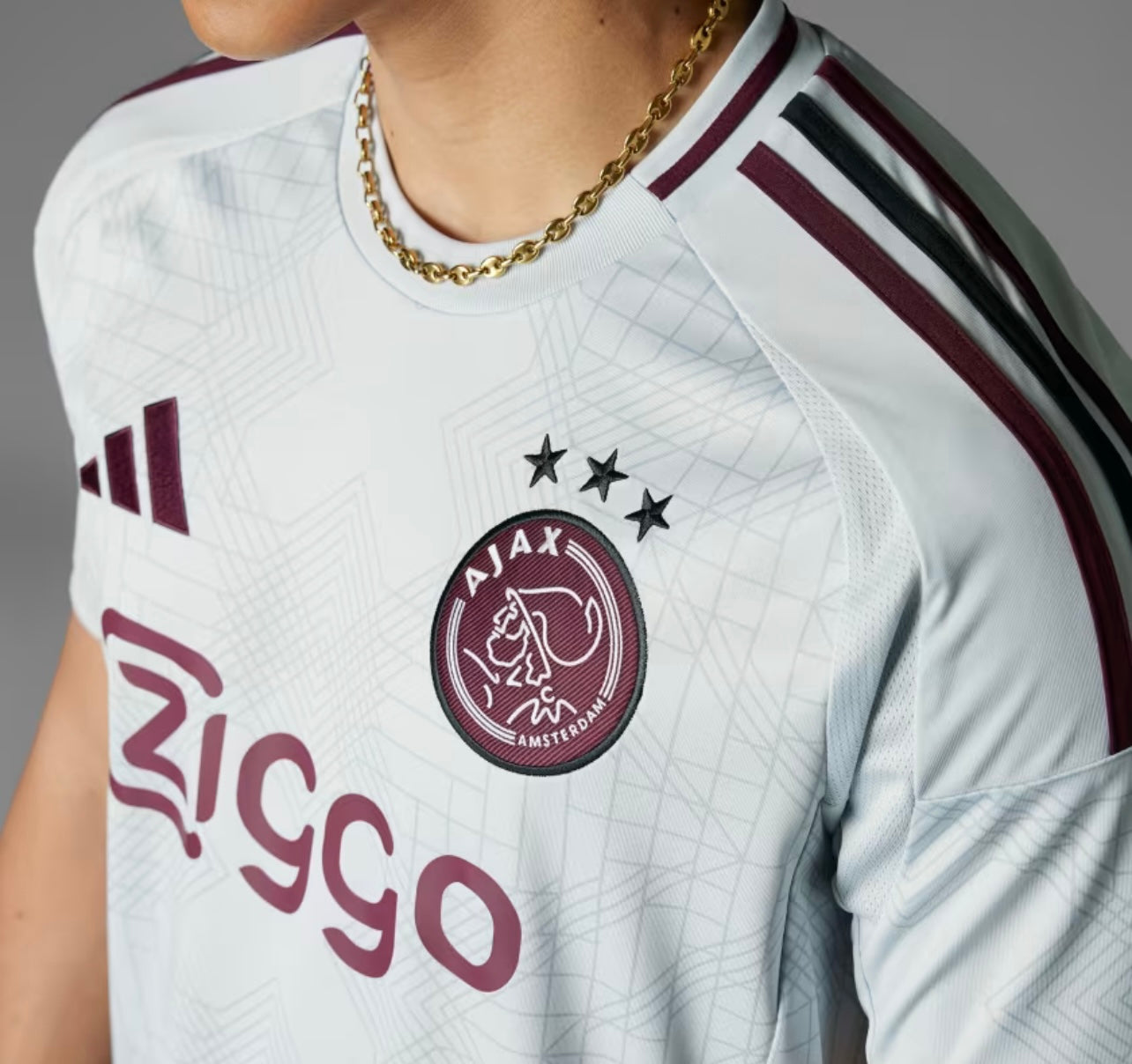 MAILLOT AJAX THIRD
24/25